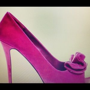 Steve Madden Regaal Pump Fuschia